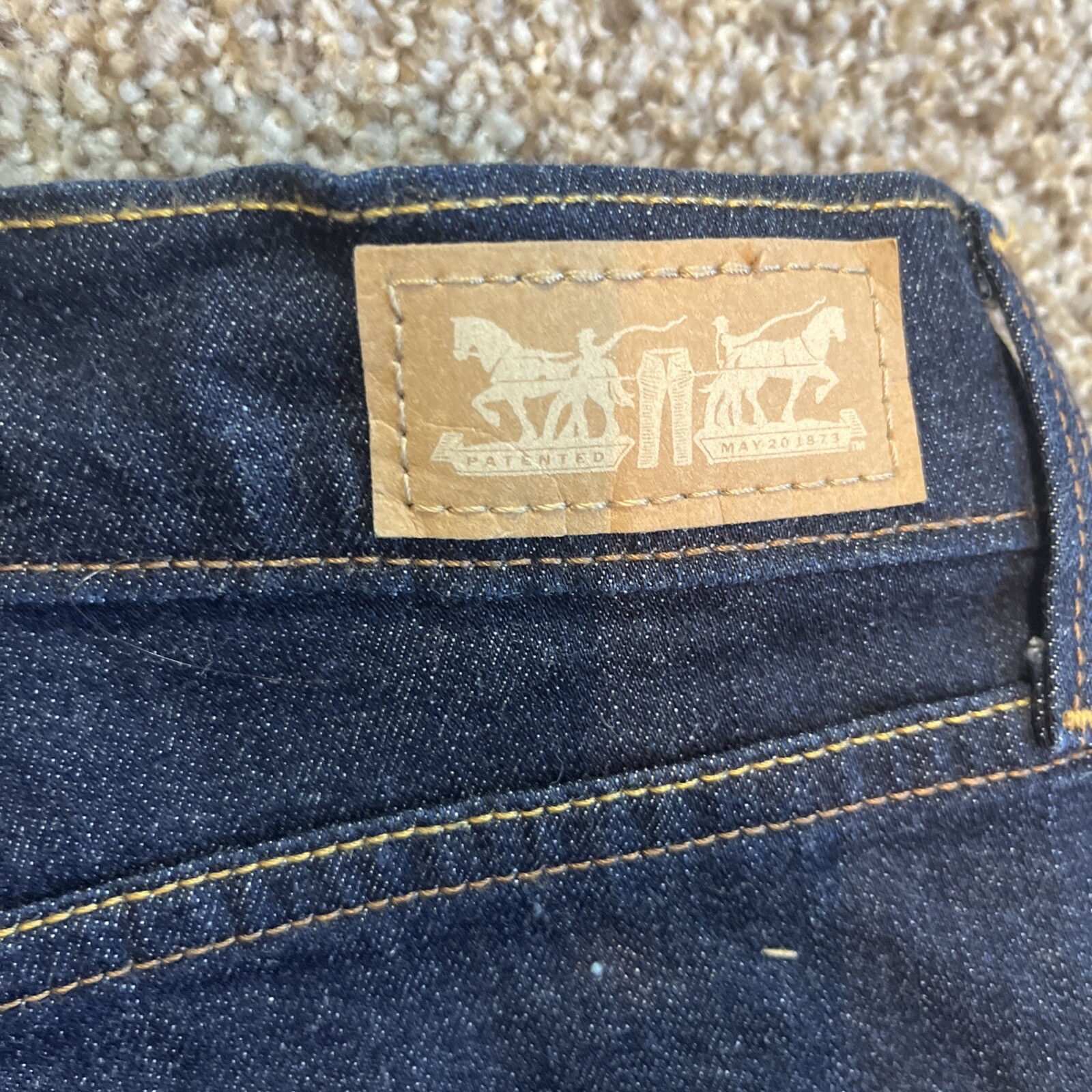 Womens Levi’s Shorts Size 14 Dark Wash Denim Waist 34 - View 4