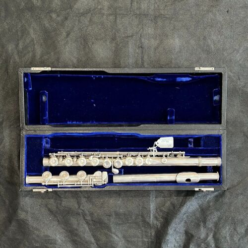 Gemeinhardt 5SS Solid Silver Flute, Low B, Used - Picture 1 of 13