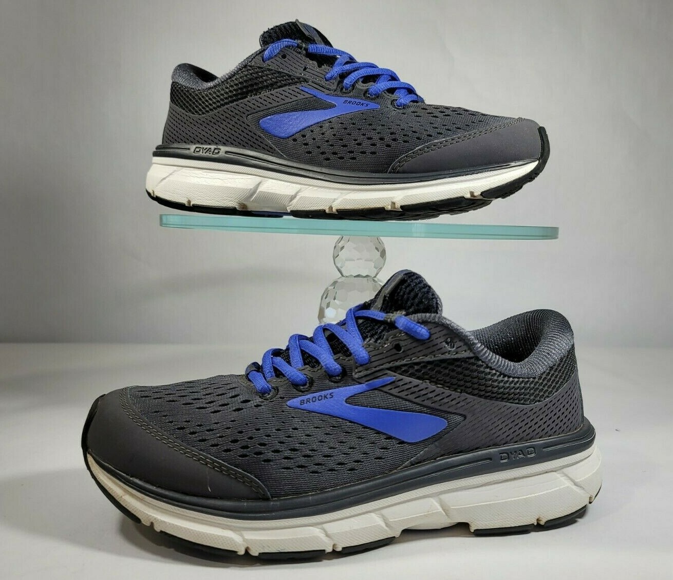 brooks womens dyad