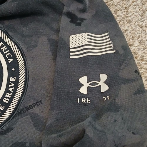 Under Armour Project Rock Freedom "Land of Free Home of the Brave" Hoodie Boys L - Picture 3 of 5