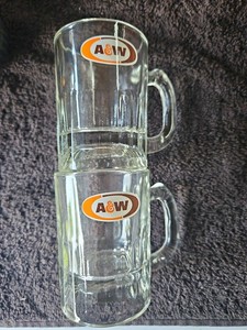 A&W Root Beer 2 Vintage Mugs Dimple Sides Small 3-1/4 “ 8” Diameter