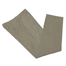 Dockers, Classic Fit, Straight Leg Casual Khaki Pants, size 32 x 32