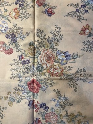 Joan Kessler Concord Vintage Floral Cotton Quilting Fabric Pink/Cream 2 Yards