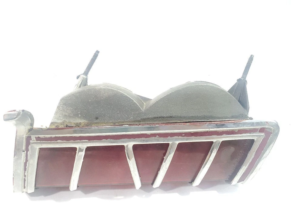 Luz trasera derecha Lincoln Mark V 1978 1979 OEM D7LB-13440-A Foto 3 de 4