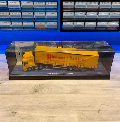 Corgi Modern Trucks 75204 ERF Curtainside Jack Richards & Son Ltd