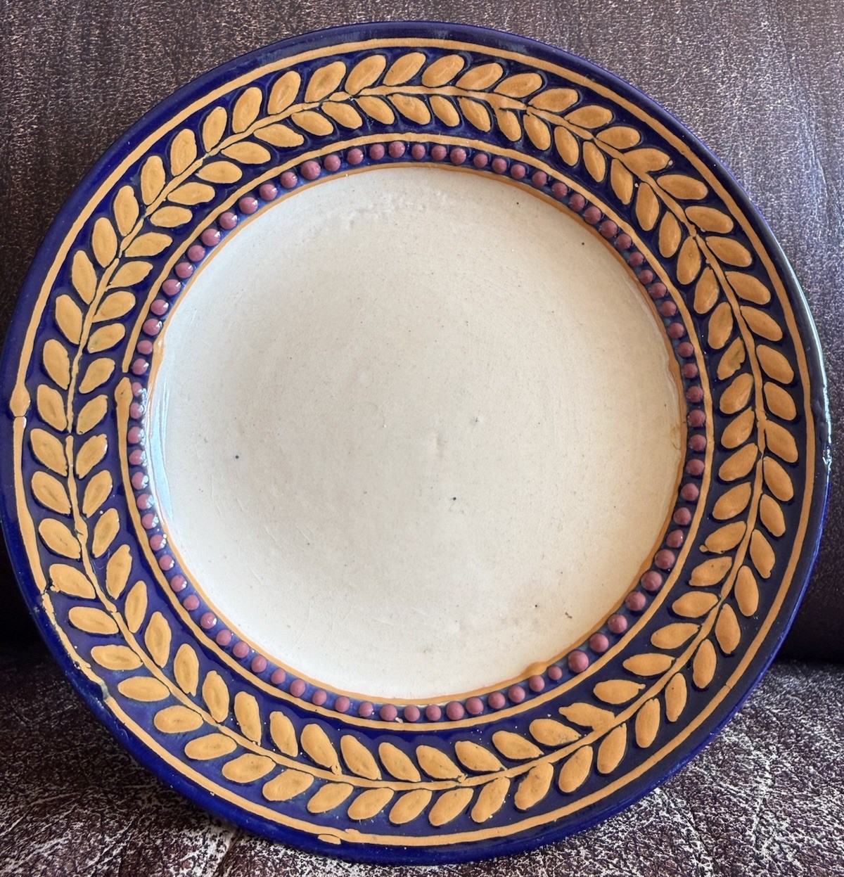 HB Quimper France Pottery Plate  6” Breton Broderie Laurel Leaf Border – Signed