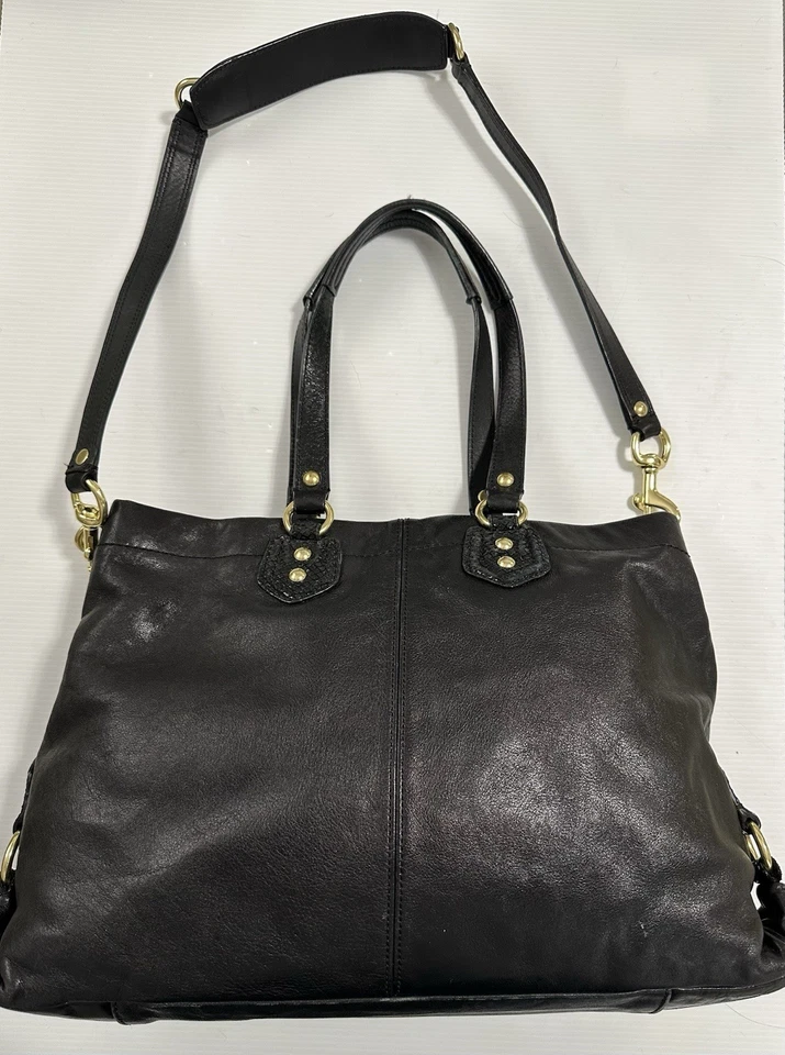 Bolso de hombro Coach Ashley de cuero pitón negro 19247 usado en excelente estado Foto 4 de 4