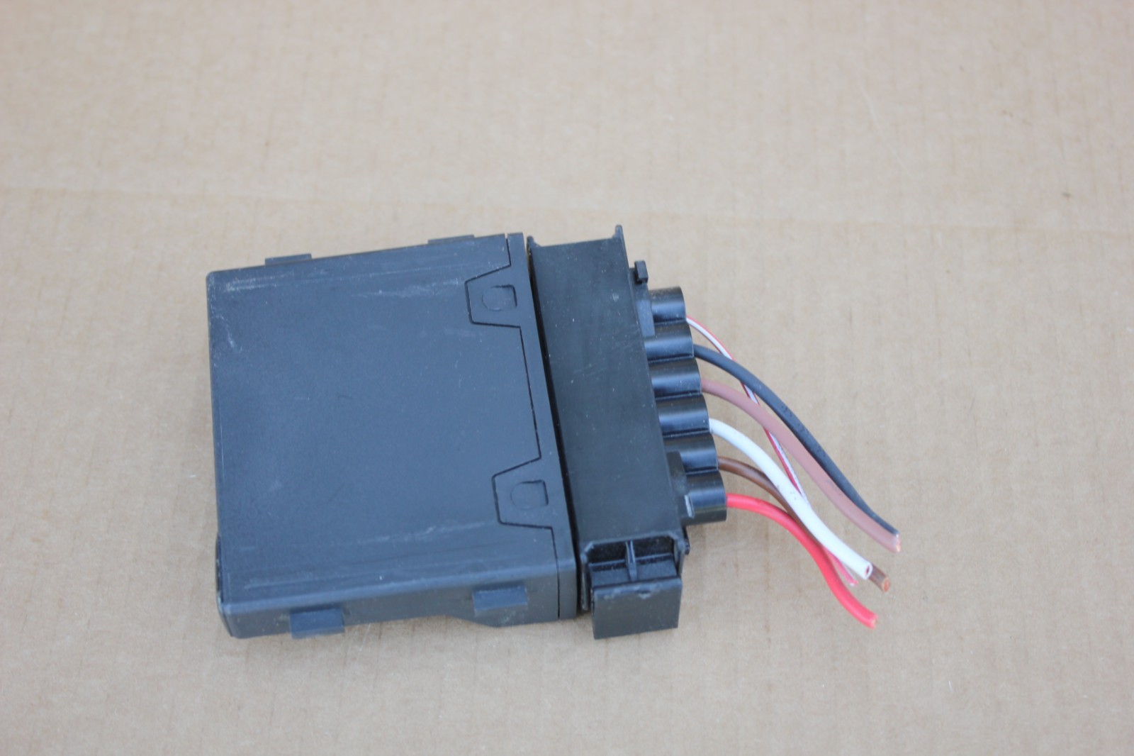 Bentley Bentayga Speed 2016-2020 Fuel pump control module P/N 4M0906093K