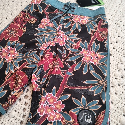 Quiksilver Board Shorts Youth Boys7 Highline 4 Way Stretch Swim Surf NEW Tiger