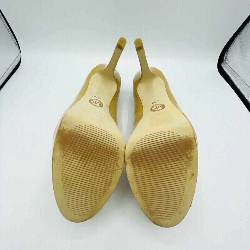 Michael Kors Shoes Womens Size 7.5 Khaki Heels Le… - image 6
