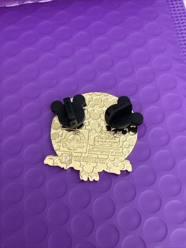 Prendedor Mickey Mouse Calendario de Adviento Mickey's Christmas Carol LE Disney - Imagen 3 de 3