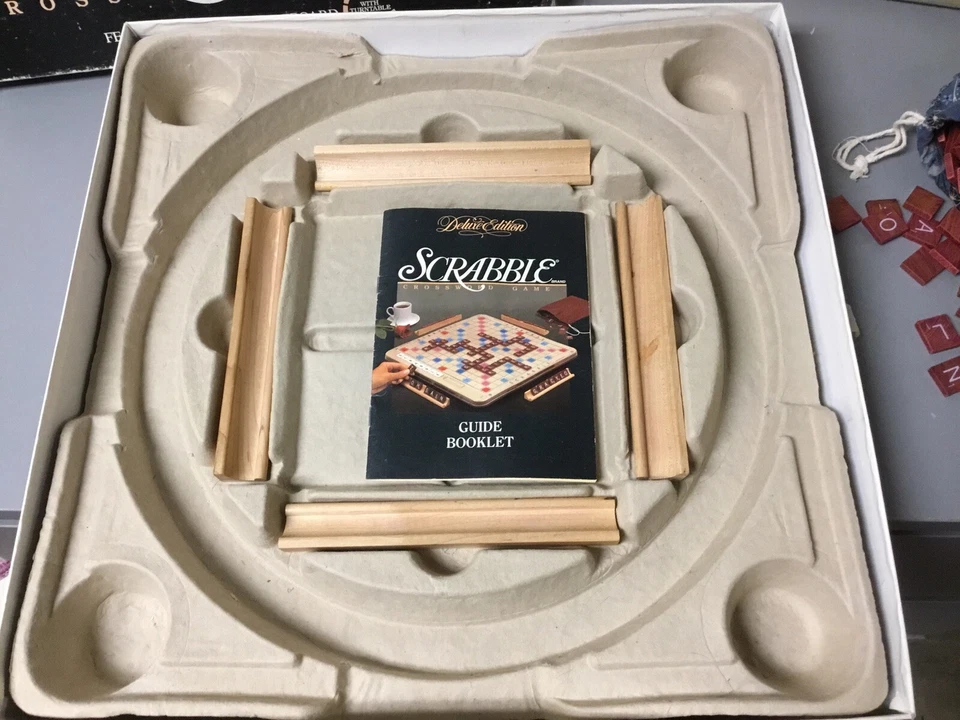 VINTAGE SCRABBLE DELUXE EDITION 4034 ROTATING GAMEBOARD GAME COMPLETE MB - Image 3 of 4