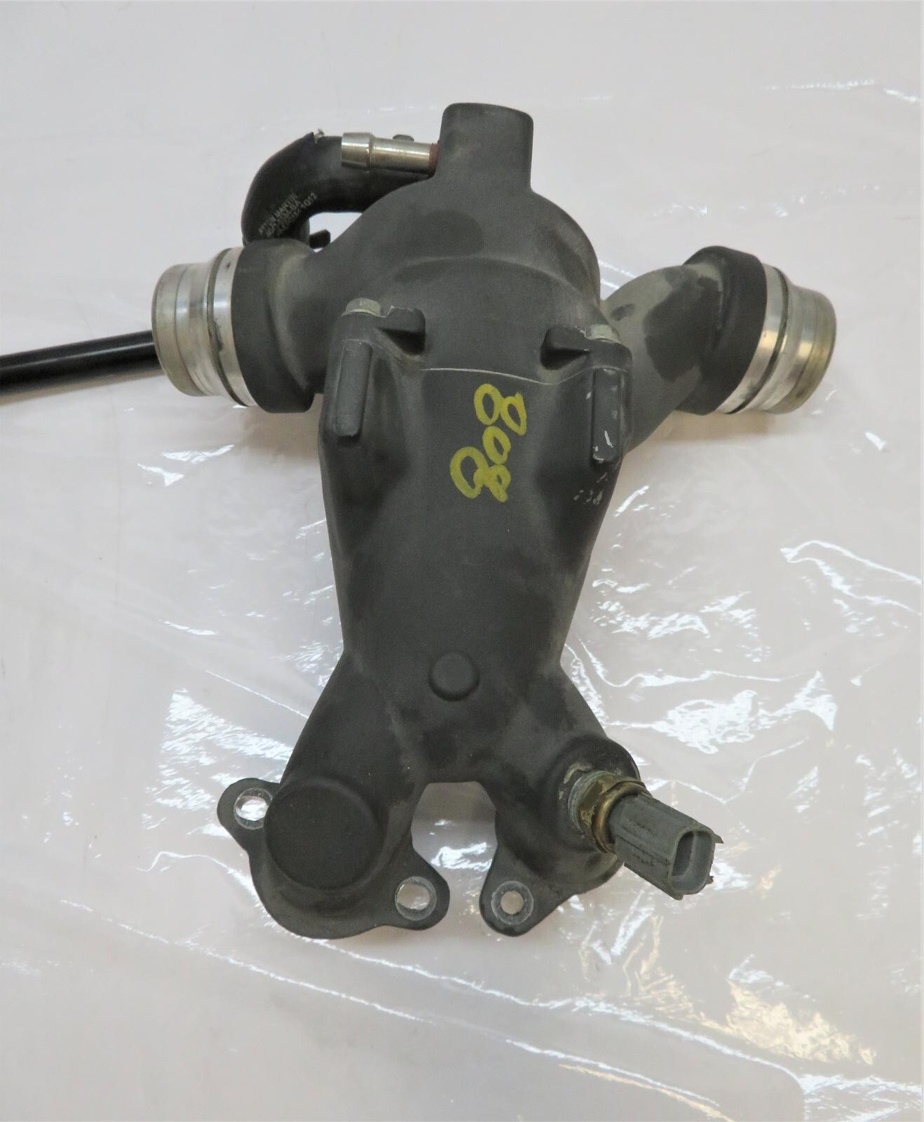 2012 ASTON MARTIN RAPIDE 6.0L V12 ENGINE MOUNTED THERMOSTAT HOUSING HOSE ASSY 