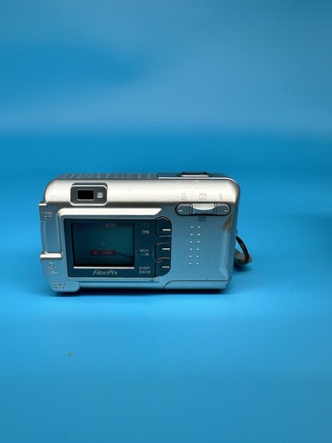Fujifilm Digital Camera FinePix A330 3.2MP Silver Tested - Picture 3 of 11