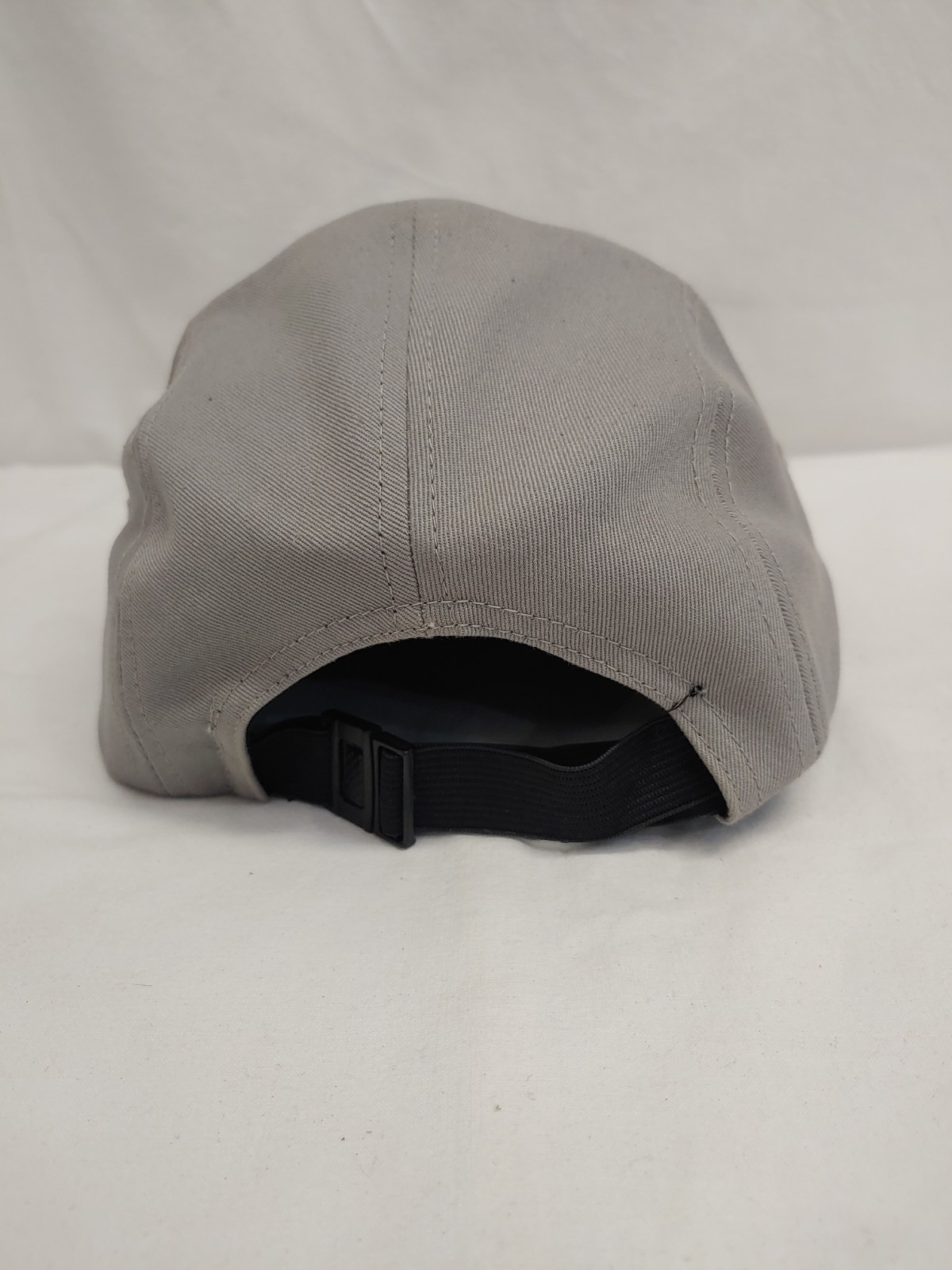 Findlay Decky 5 Panel StrapBack Hat - Gray Base/B… - image 7