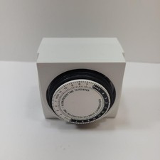 Doppelsteckdose programmierbare mechanische Zeitschaltuhr FD60-U2 Innenstecker 125V 15A 1875W