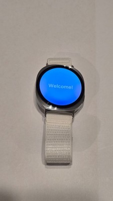 Samsung Galaxy Watch8 (Silver) 44mm GPS & Cellular - Unlocked