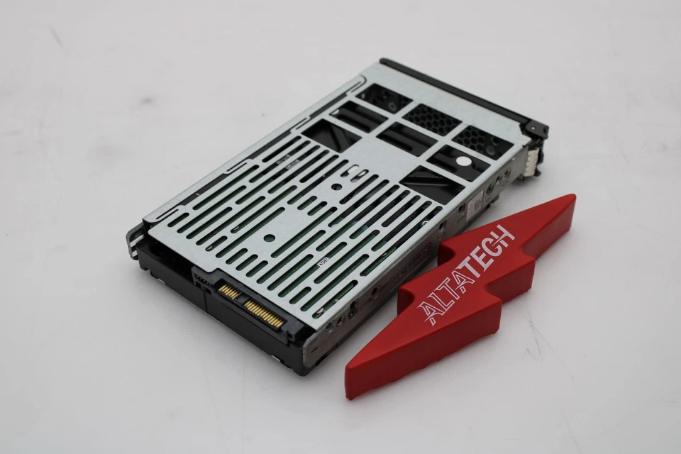 Dell RN7R5-CML 2TB 7.2K SAS 3.5 12G HDD EP+ Compellent SC200 Tray Hard Drive - Image 2 of 4