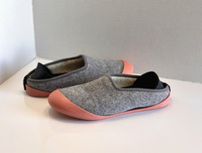 Mahabis Classic Womens 9.5 Gray Wool Slip On Removable Peach Sole Comfy Slippers