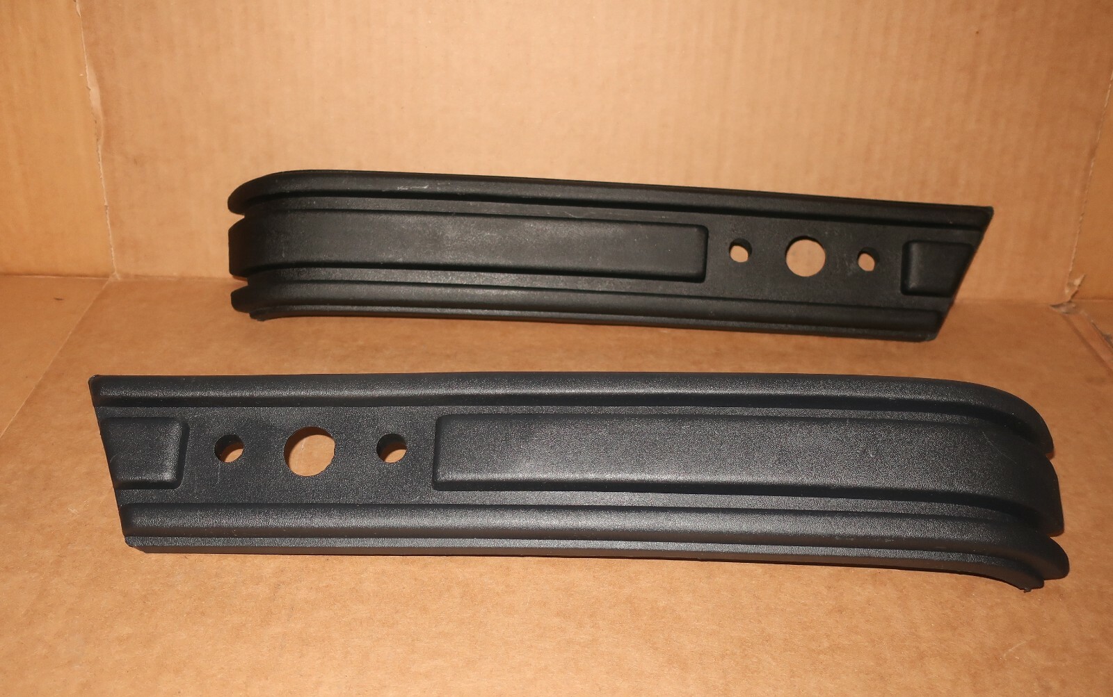 Maserati Biturbo FRONT BUMPER END SET   Euro  Spyder Coupe Karif 420 