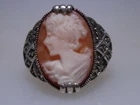 LOVELY VINTAGE STERLING SILVER SPARKLING MARCASITE & CARVED CAMEO RING! SZ 4 1/2