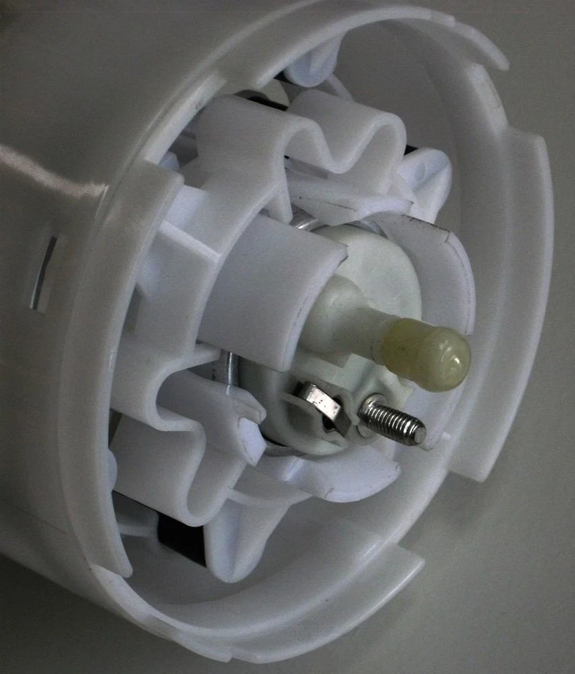 Conjunto de módulo de bomba de combustível compatível com 1996-2001 Audi A4, A4 Quattro AUTOBEST - Imagem 2 de 4