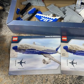 LEGO Advanced Models 10177 Boeing 787 Dreamliner w Box Instructions Not Complete