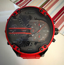 Diesel Mr. Daddy DZ7370 Herrenuhr Quarz mehrere Zeitzonen Datum rot/schwarz