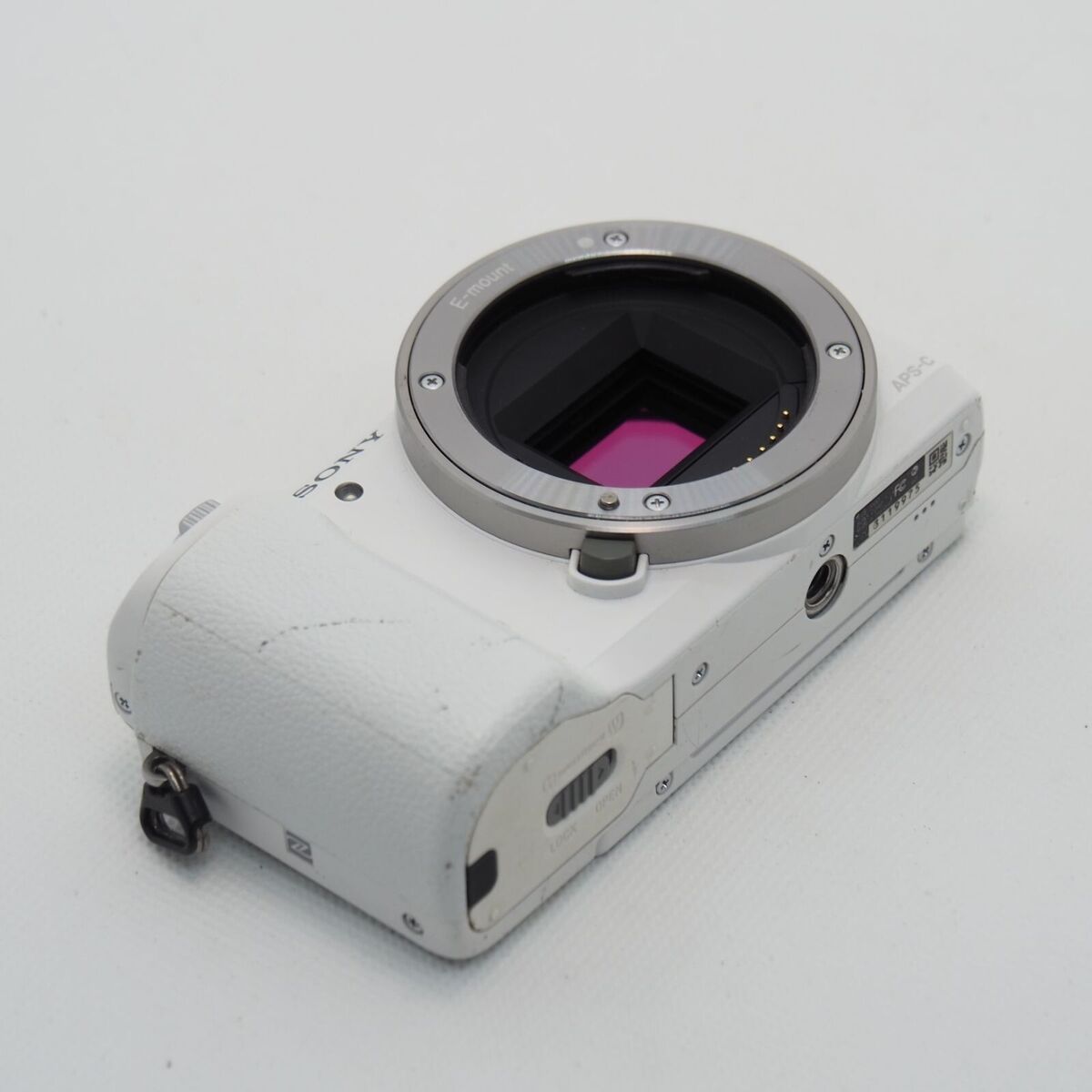 Sony Alpha A5100 Mirrorless Camera W/16-50mm Lens White for Sony Alpha A5100 Mirrorless Camera W/16-50mm Lens White for