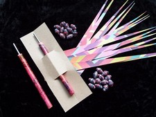 1 x Paper Bead Roller - Pink, Black Green - Comes with free pre cut papers