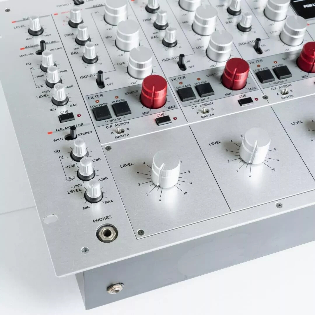 Vestax PMC-CX Professional DJ Mixer Carl Cox Model PMCCX PMC Vestax PMC-CX Professional DJ Mixer Carl Cox Model PMCCX PMC