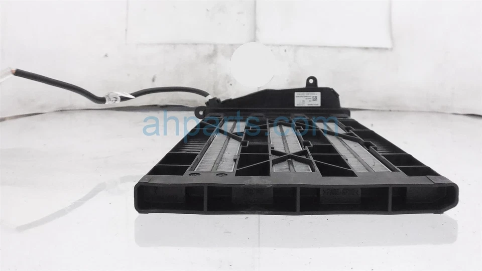 Núcleo aquecedor auxiliar 2014-2018 BMW 328D 64-11-9-232-058 - Imagem 4 de 4