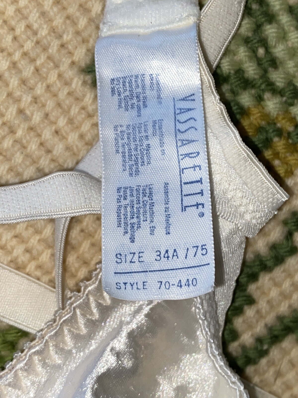 VASSARETTE 70440 Second Skin Satin Wire Free Full Coverage Bra 34 A