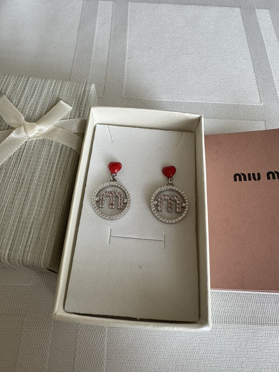 【関税無・国内発】 MIU MIU / Miu Plexi Earring Ld42 Miu Miu Plexiglass Logo Clip-On Earrings - Black, Gold-Tone