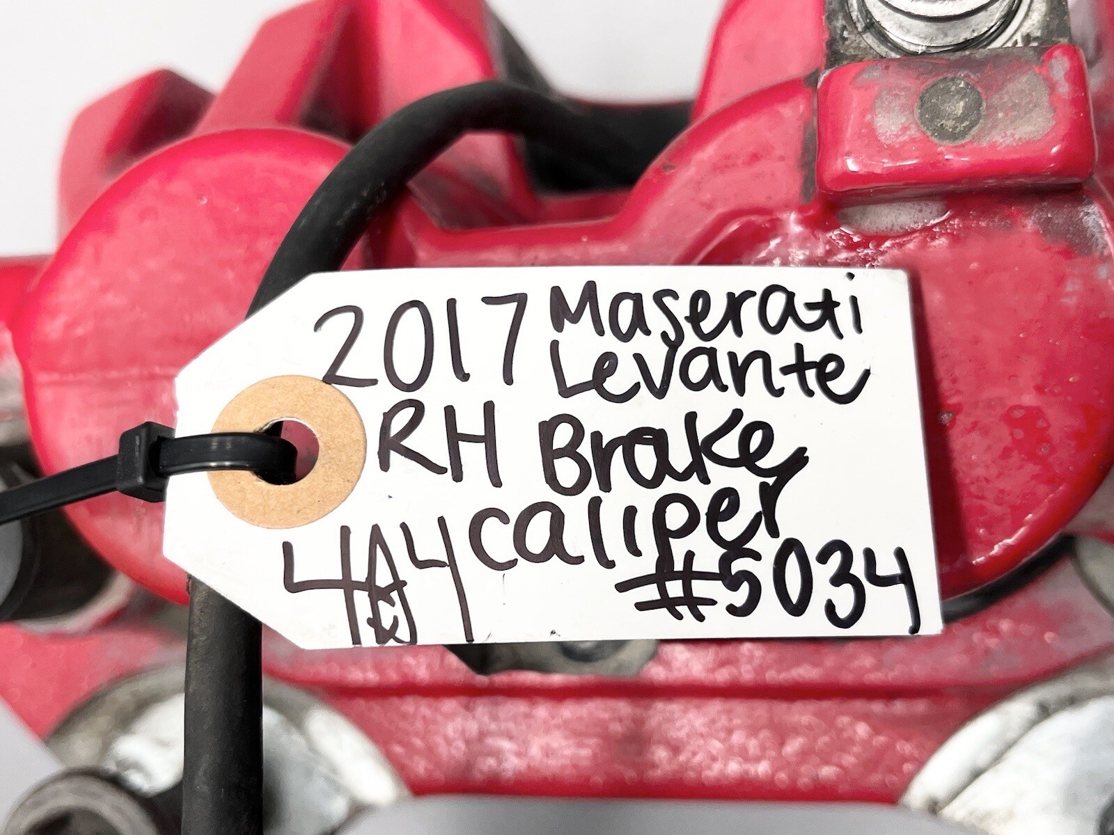 ⭐️2017-2020 MASERATI LEVANTE FRONT RIGHT PASSENGER SIDE BRAKE CALIPER - RED OEM