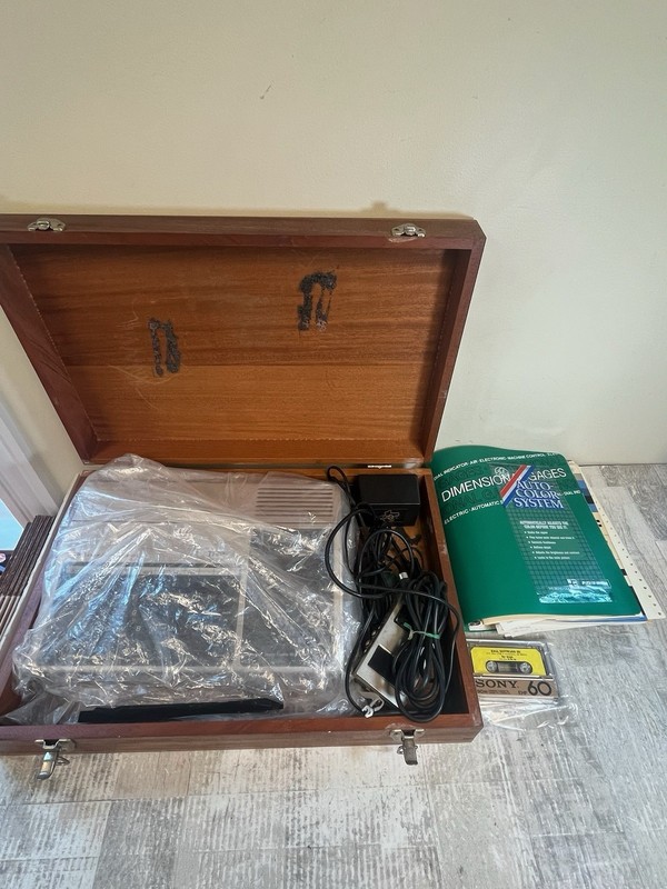 Texas Instruments TI-99/4A  Home Computer TESTED W Cables & Wood Case