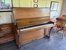 Upright Piano in good condition. Walnut finish. FREE DELIVERY WITHIN 50 MILES