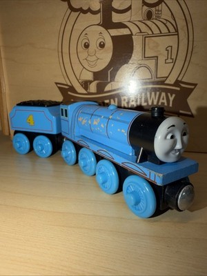 GORDON ! THOMAS FRIENDS TRAIN WOODEN 2012 BLUE #4 CGI FACE ~ Playworn ~