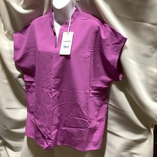 Mandala Scrubs Women Mandarin Dolman Top Size Medium Color Dahlia NWT