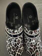 NEW Women  s SANITA KOI Animal Print Patent Leather Danish Clogs Size 39