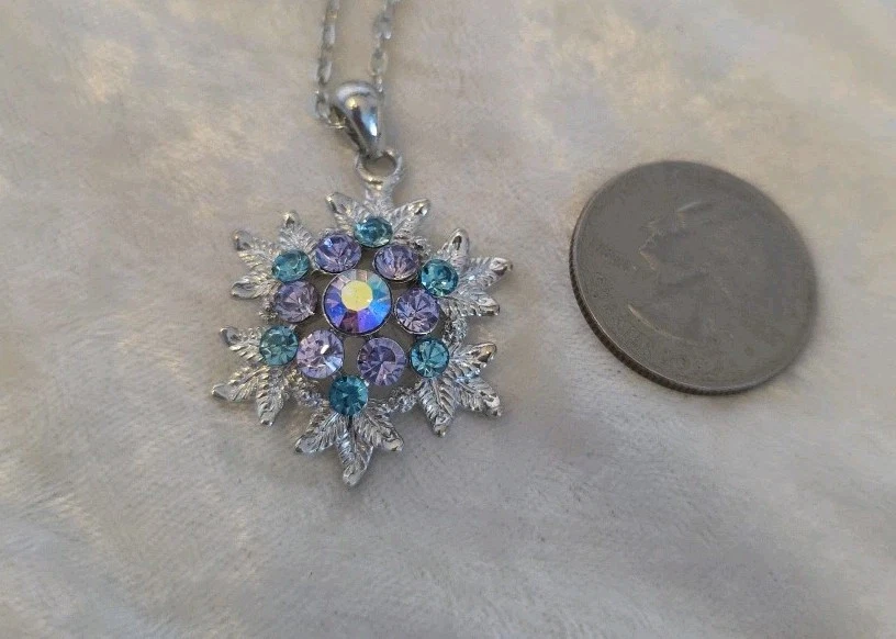 Collar Colgante Piedras Lavanda Turquesa Chapado en Rodio, Cadena 18-20" Foto 4 de 4