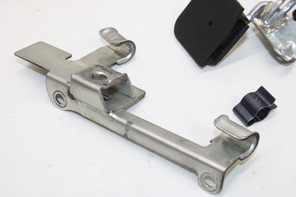 2010 HONDA ELITE 110 NHX110 OEM MISC BRACKET MOUNTS - Image 2 of 4