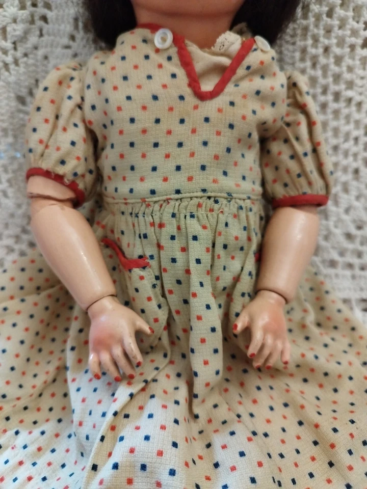 Bambola Antica In Legno Dipinto Fine 800 Capelli - Immagine 4 di 4