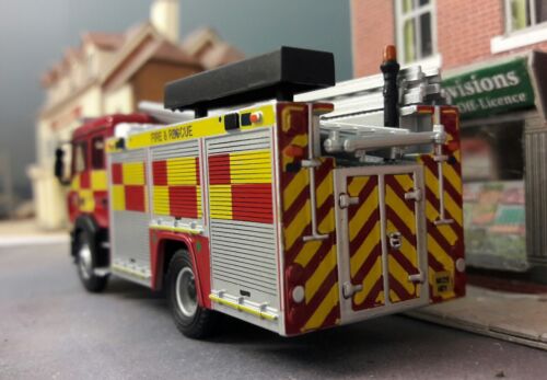 Oxford escalera de bombeo MAN F16 JDC John Dennis camión de bomberos Durham Darlington 1:76 - Imagen 4 de 5