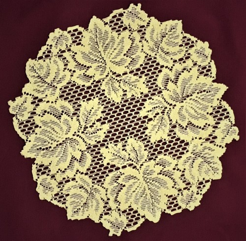 2 Yellow Autumn Leaf Lace Doilie 15.5" Placemat Bedroom Livingroom Dining Room - Picture 2 of 4