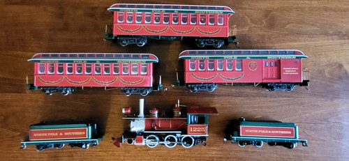 Bachmann 25227 On30 2-6-0 Mogul Estándar (Espectro) Polo Norte y Sur #1225 | Zustand: Used