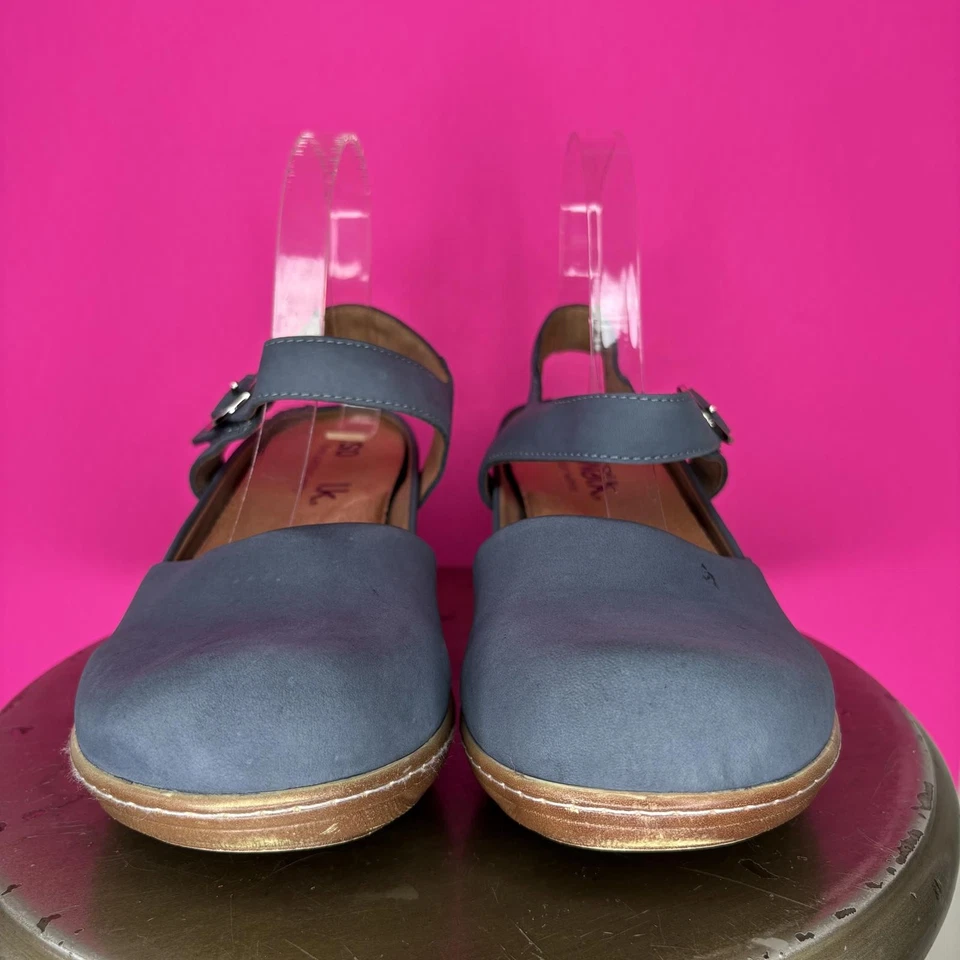 Tamanco SoftWalk Mabelle Smoke azul nobuck dedo fechado Mary Jane tamanho 8,5W - Imagem 2 de 4