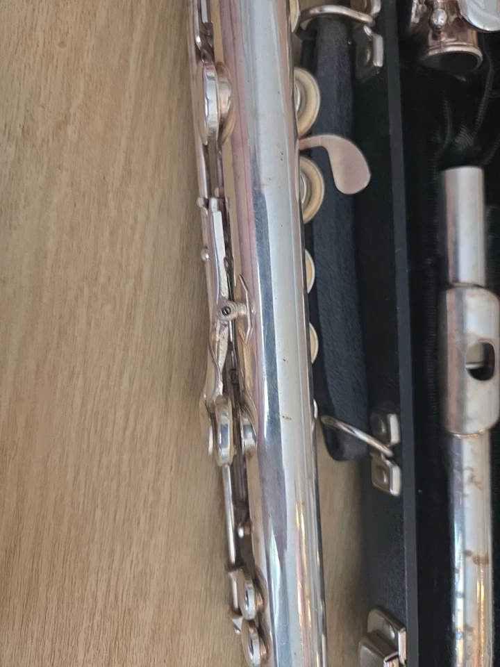 Flauta King 610 con estuche, muy buen estado, EE. UU. Foto 4 de 4