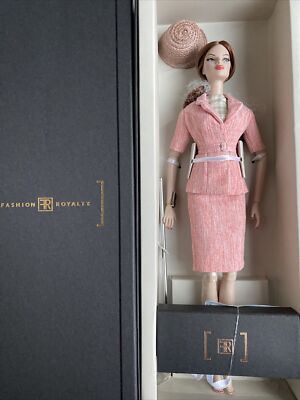 Fashion Royalty Integrity Toys DECORUM Eugenia Perrin Frost Fashion Royalty Integrity Toys DECORUM Eugenia Perrin Frost