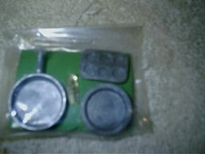 Vintage 3 Piece Miniature Dollhouse Metal Cookware Frying Pan Muffin Pie 1:12